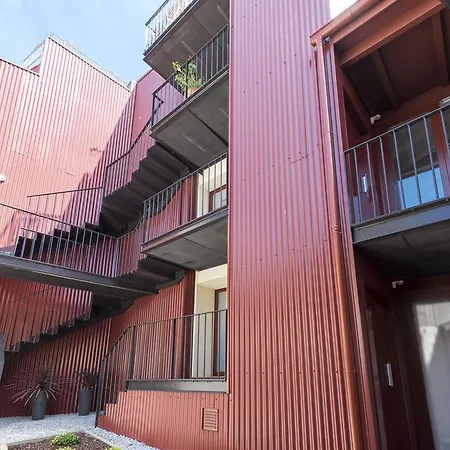 Apartamento Lovelystay - Caldeireiros Garden Little House Oporto