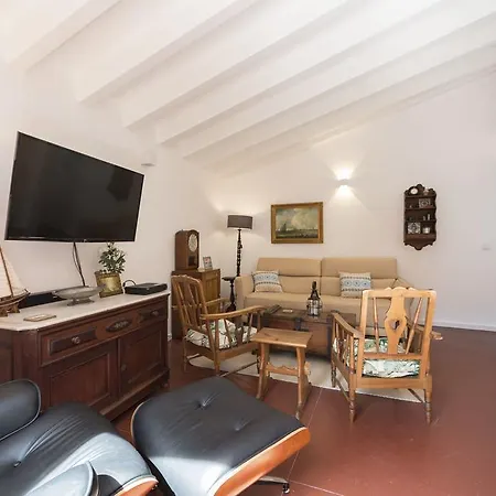Apartamento Lovelystay - Caldeireiros Garden Little House Oporto